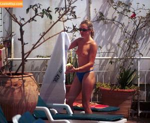 Amanda Holden photo #1697