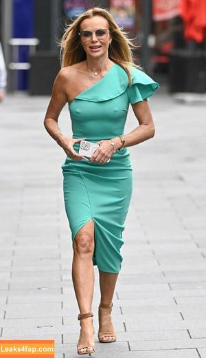 Amanda Holden photo #1745