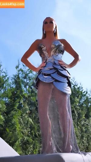 Amanda Holden photo #1845