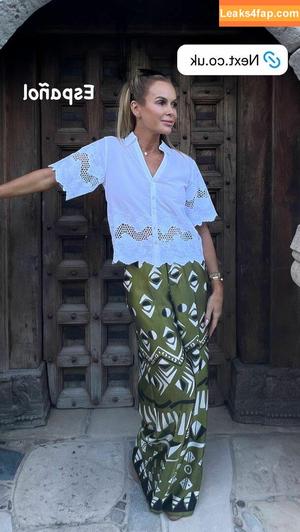 Amanda Holden photo #1919