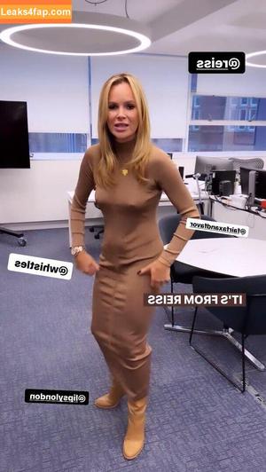 Amanda Holden photo #1925