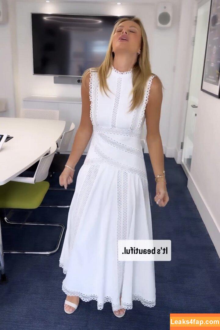 Amanda Holden / noholdenback leaked photo photo #2158