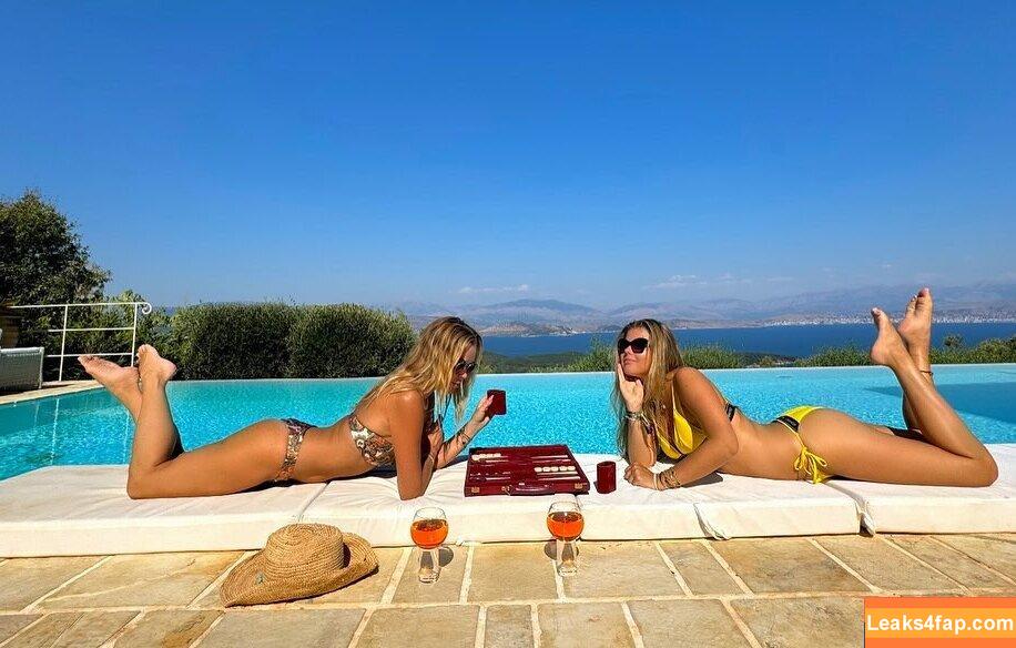 Amanda Holden / noholdenback leaked photo photo #2223