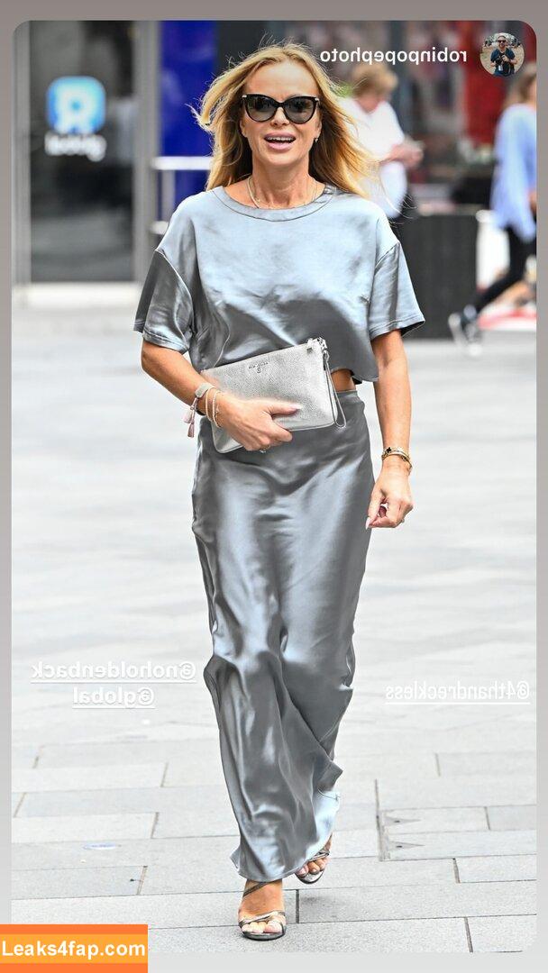 Amanda Holden / noholdenback leaked photo photo #2293