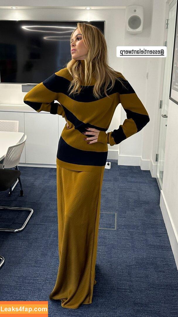 Amanda Holden / noholdenback leaked photo photo #2336