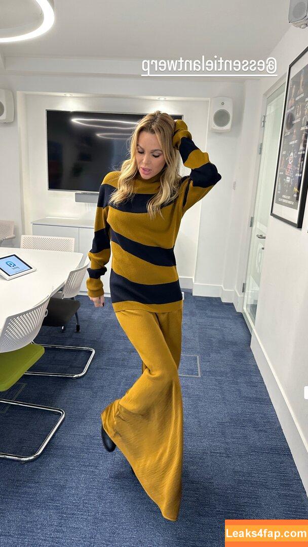 Amanda Holden / noholdenback слитое фото фото #2337