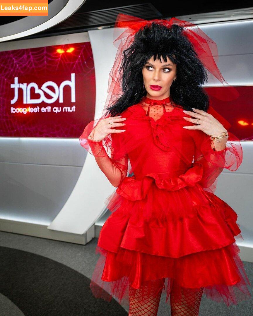 Amanda Holden / noholdenback leaked photo photo #2444