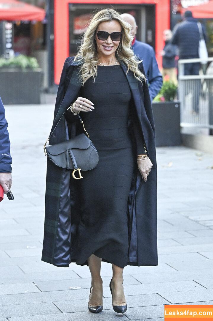 Amanda Holden / noholdenback leaked photo photo #2529