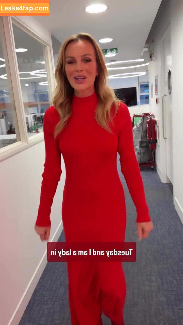 Amanda Holden / noholdenback leaked photo photo #2641