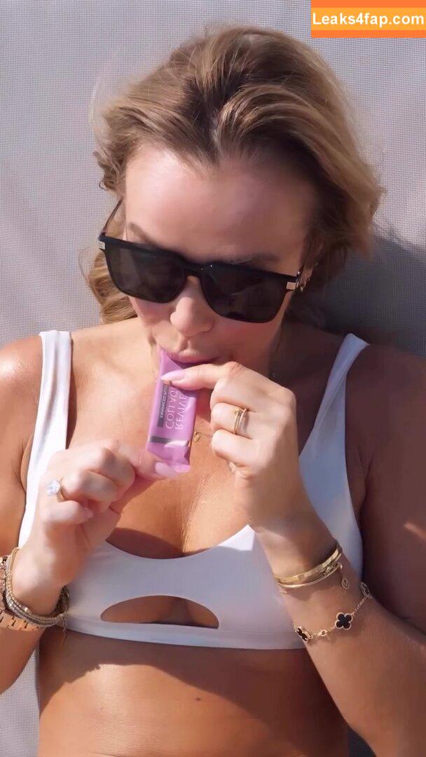 Amanda Holden / noholdenback leaked photo photo #2685