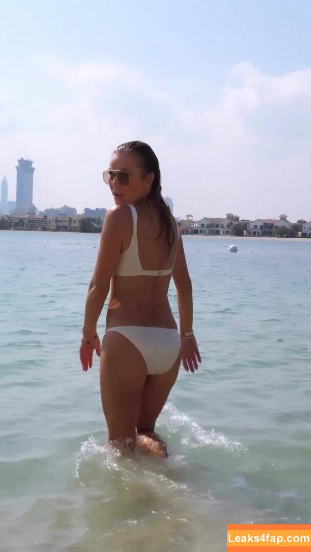 Amanda Holden / noholdenback leaked photo photo #2695