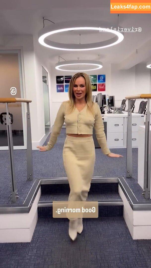 Amanda Holden / noholdenback leaked photo photo #2719