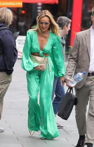 Amanda Holden photo #2147