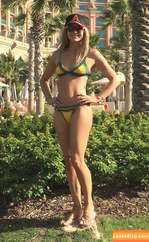 Amanda Holden photo #2234