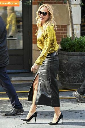 Amanda Holden photo #2384