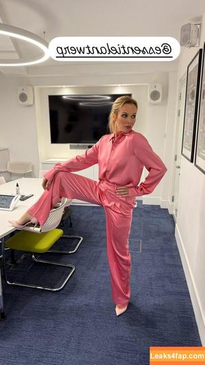 Amanda Holden photo #2456