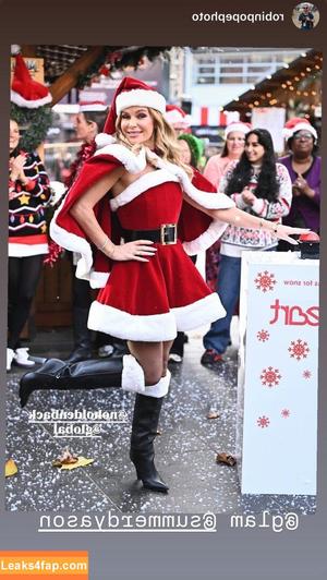 Amanda Holden photo #2476
