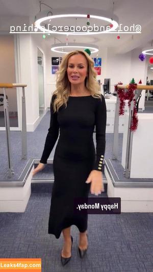 Amanda Holden photo #2530