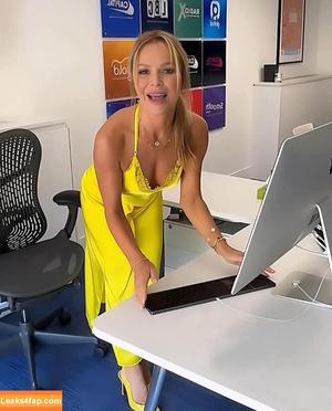 Amanda Holden photo #2598