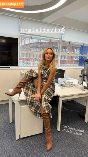 Amanda Holden photo #2733