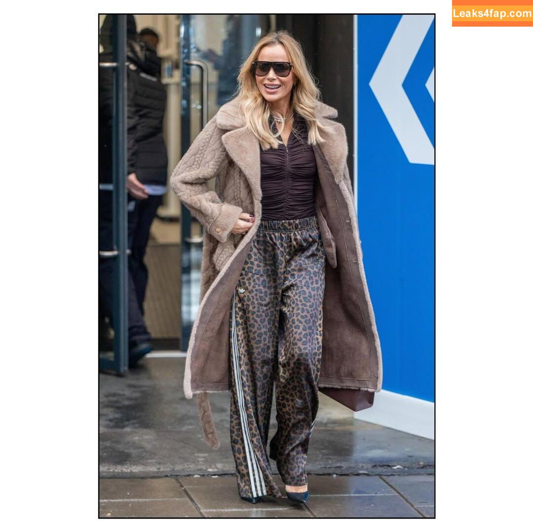 Amanda Holden / noholdenback leaked photo photo #3122