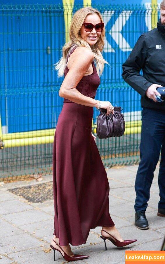 Amanda Holden / noholdenback leaked photo photo #3153