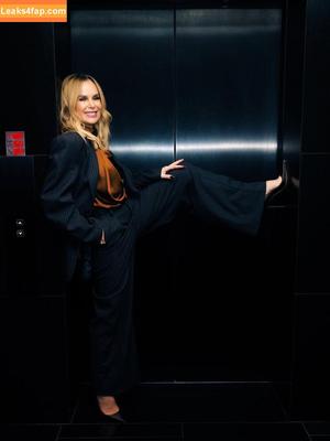 Amanda Holden photo #3114
