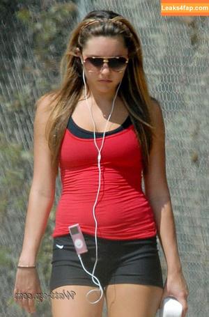Amanda Laura Bynes photo #0056