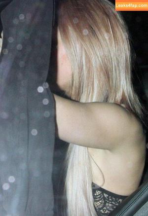 Amanda Laura Bynes photo #0077