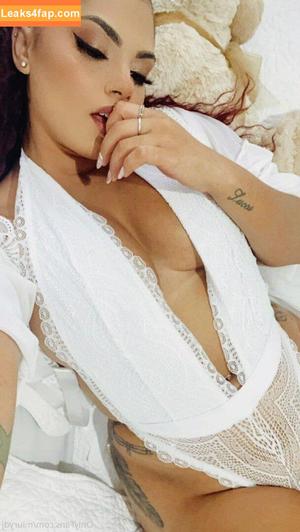 Amanda Miury photo #0011
