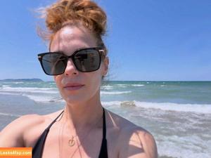 Amanda Righetti photo #0243