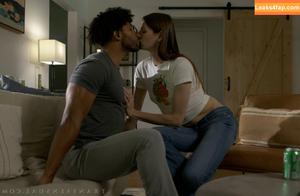 Amanda Riley photo #0288