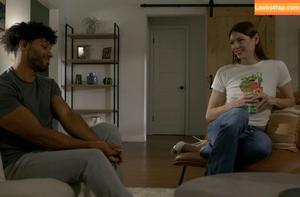 Amanda Riley photo #0289