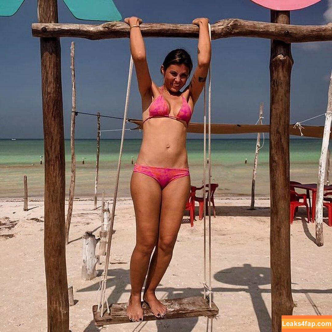 Amanda Rosas /  leaked photo photo #0006