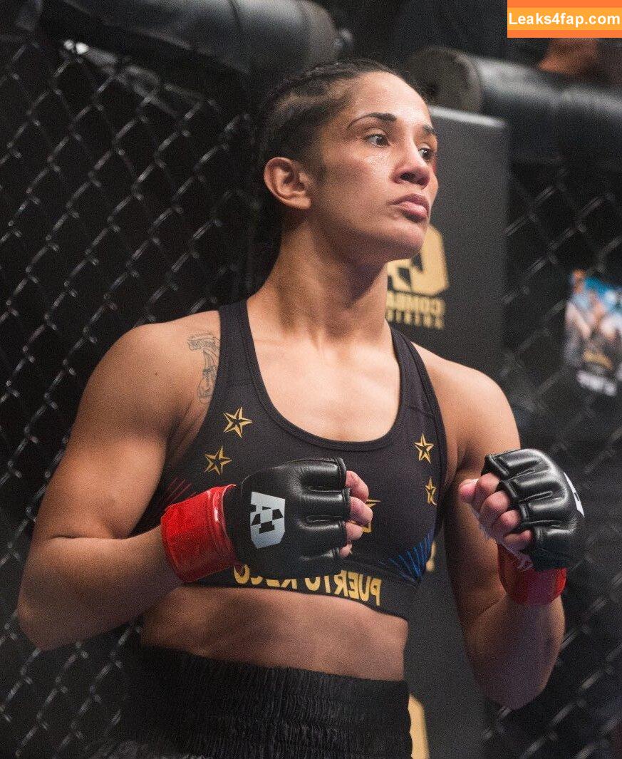 Amanda Serrano / Puerto Rican Boxer / serranosisters leaked photo photo #0042