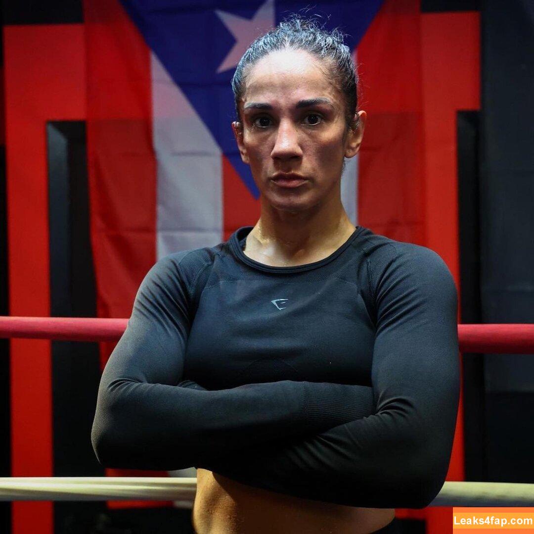 Amanda Serrano / Puerto Rican Boxer / serranosisters leaked photo photo #0057
