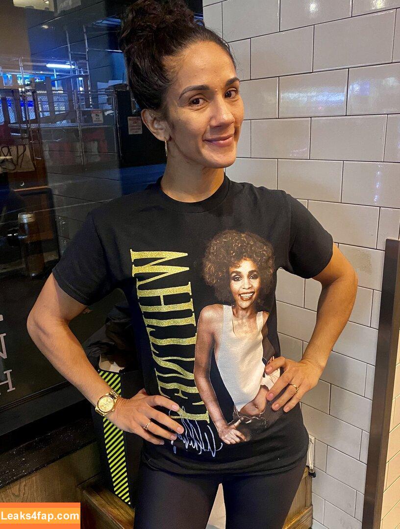 Amanda Serrano / Puerto Rican Boxer / serranosisters leaked photo photo #0067
