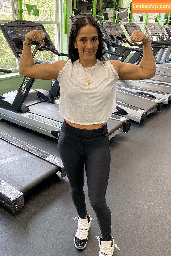 Amanda Serrano / Puerto Rican Boxer / serranosisters leaked photo photo #0087