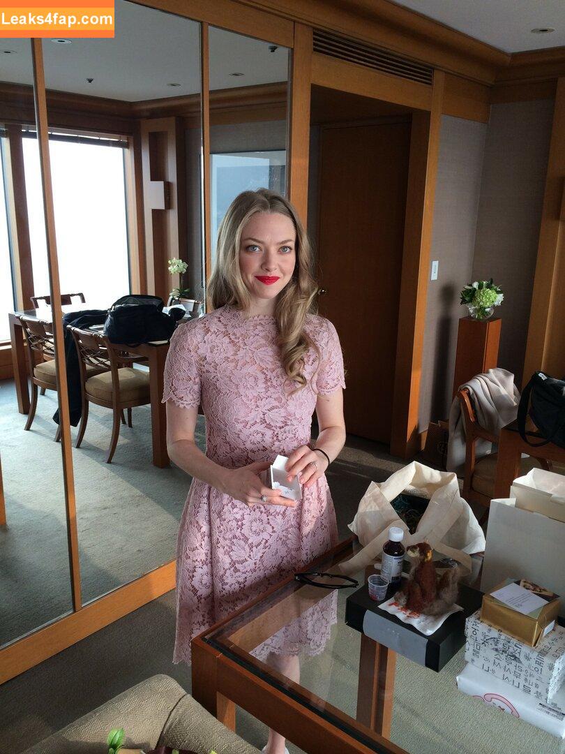 Amanda Seyfried / AmandaSeyfried / mingey слитое фото фото #0021