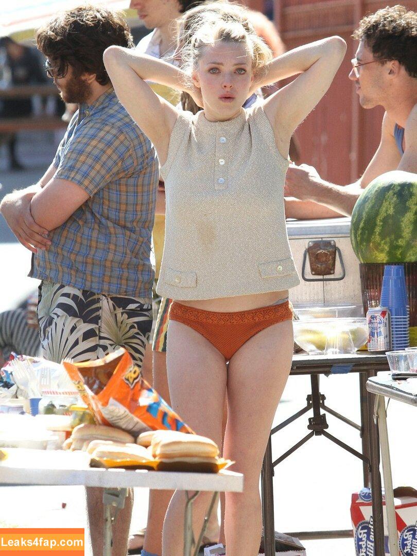 Amanda Seyfried / AmandaSeyfried / mingey слитое фото фото #0071