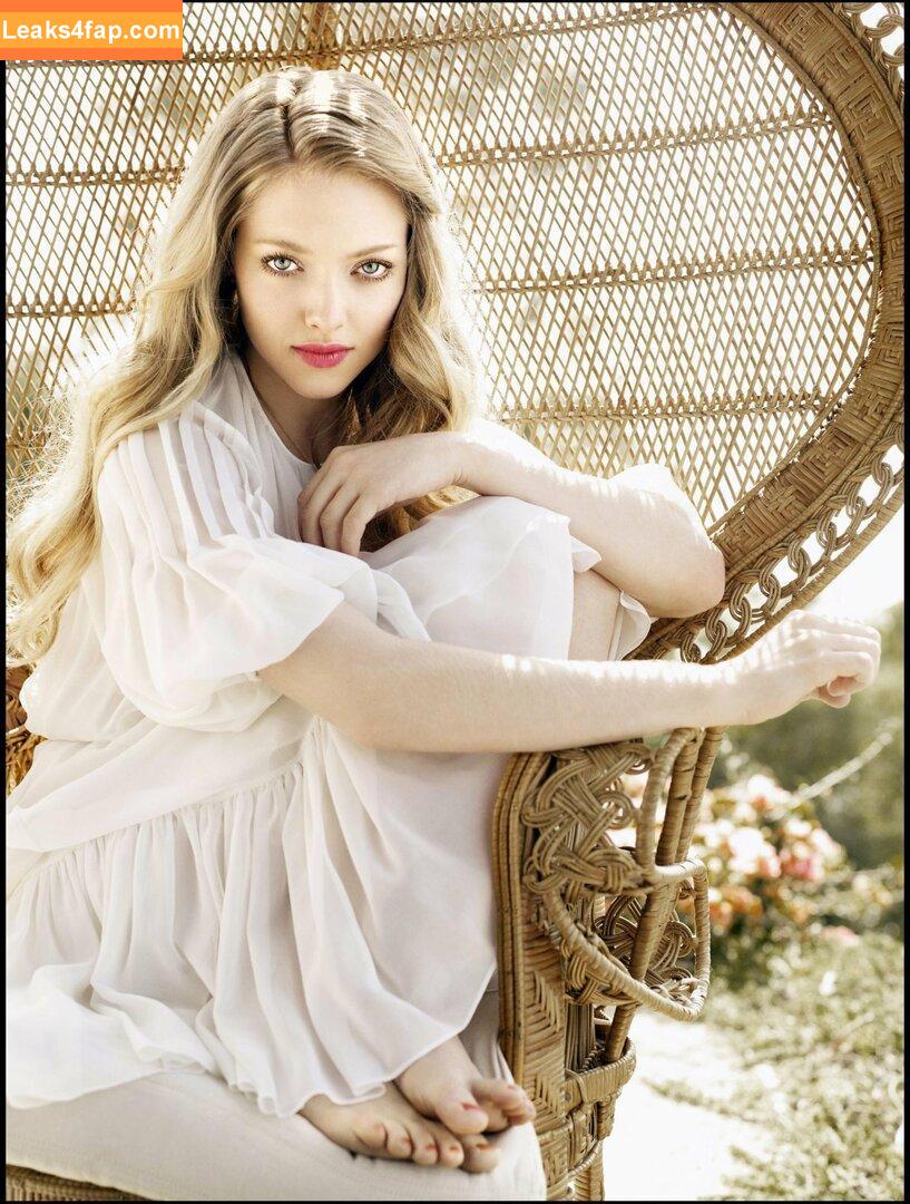 Amanda Seyfried / AmandaSeyfried / mingey leaked photo photo #0099