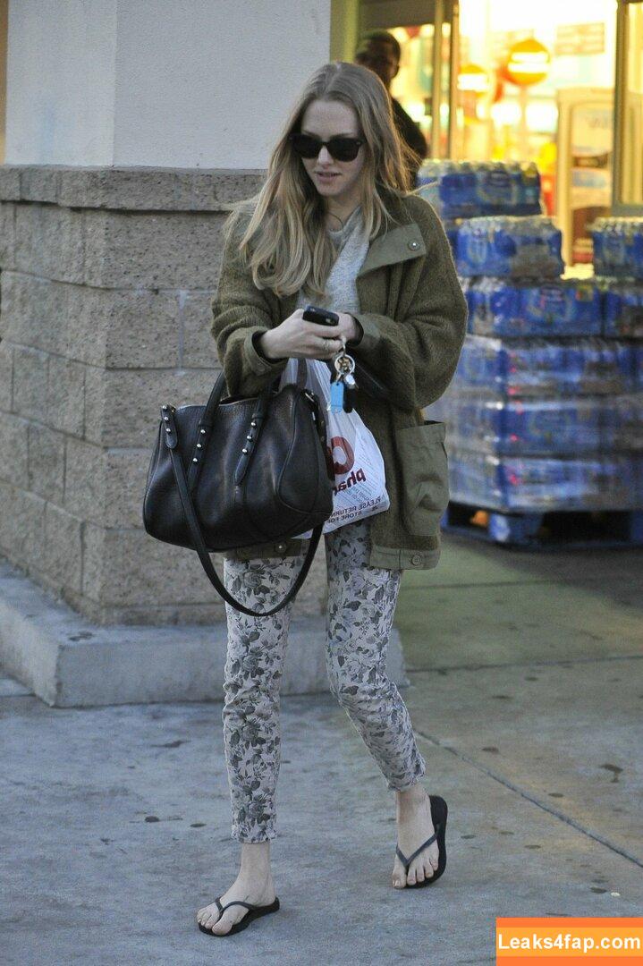 Amanda Seyfried / AmandaSeyfried / mingey слитое фото фото #0115