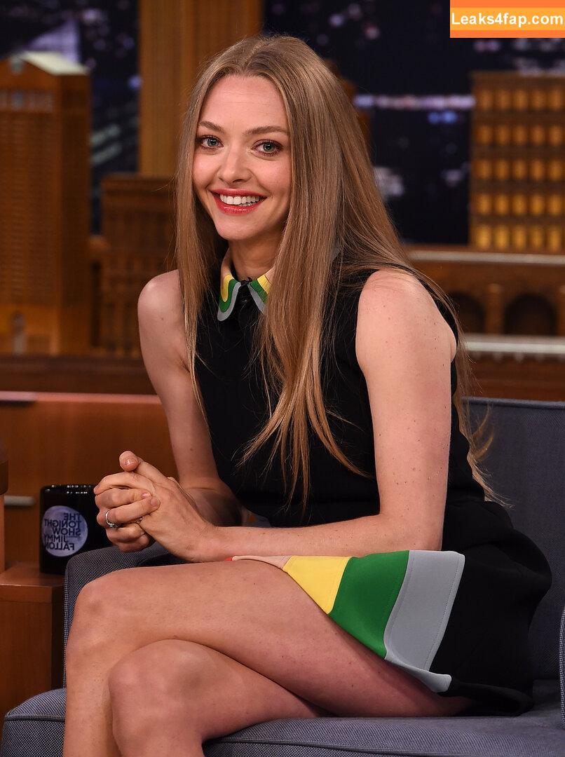Amanda Seyfried / AmandaSeyfried / mingey слитое фото фото #0121