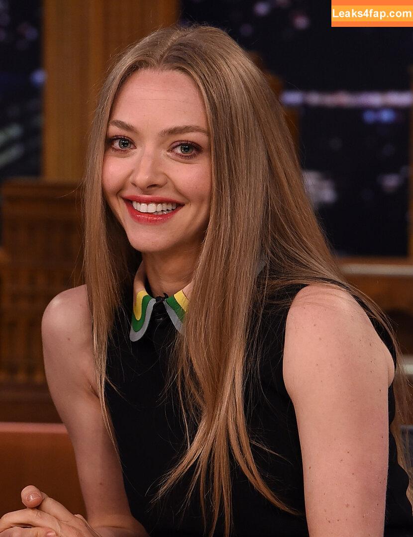 Amanda Seyfried / AmandaSeyfried / mingey слитое фото фото #0122