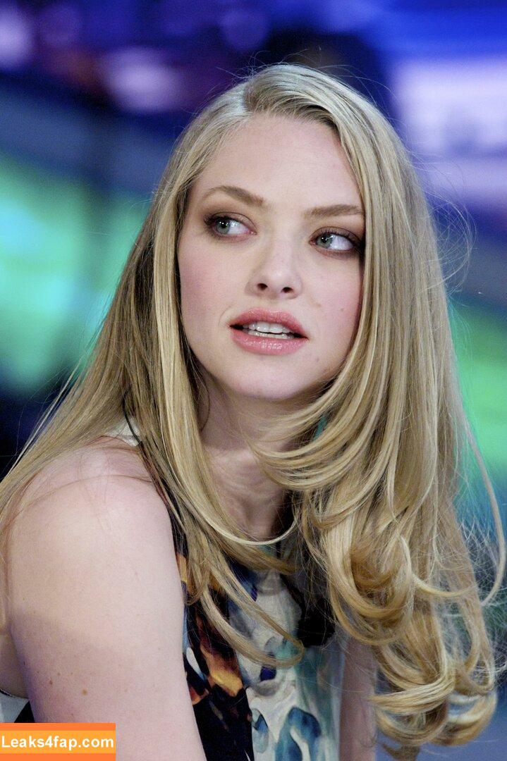 Amanda Seyfried / AmandaSeyfried / mingey слитое фото фото #0148