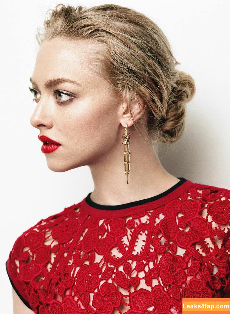 Amanda Seyfried / AmandaSeyfried / mingey leaked photo photo #0334