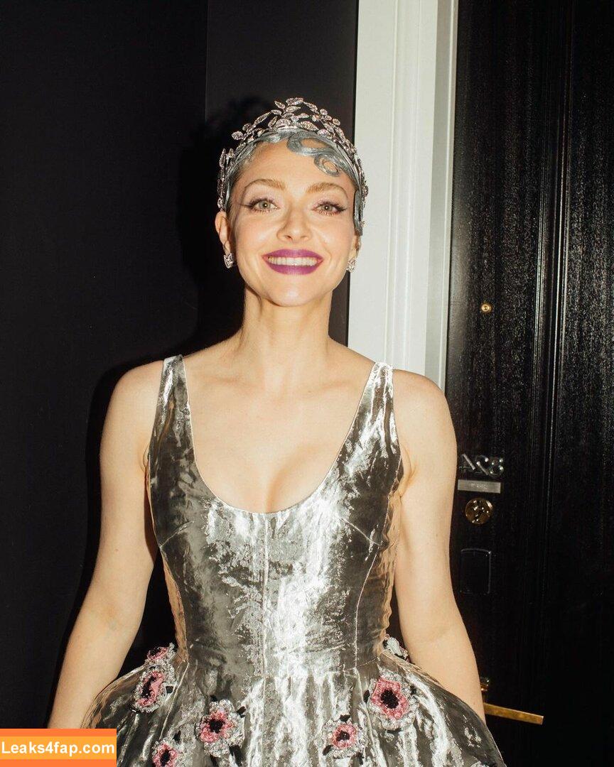 Amanda Seyfried / AmandaSeyfried / mingey leaked photo photo #0359