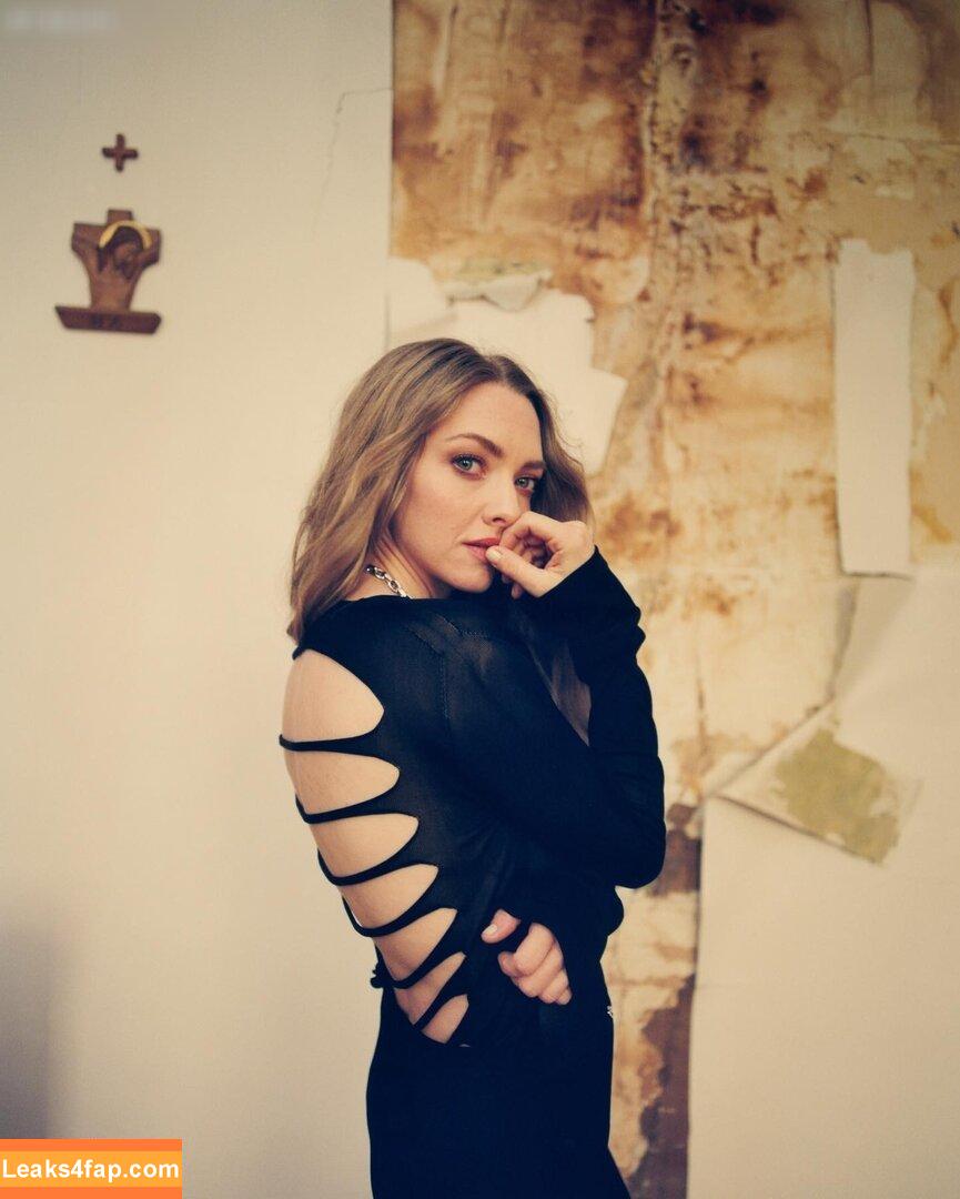 Amanda Seyfried / AmandaSeyfried / mingey слитое фото фото #0401