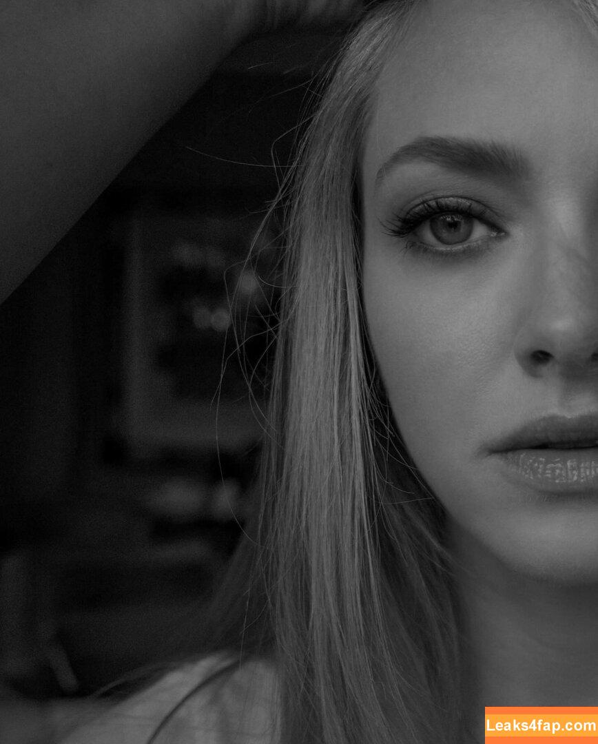 Amanda Seyfried / AmandaSeyfried / mingey слитое фото фото #0751