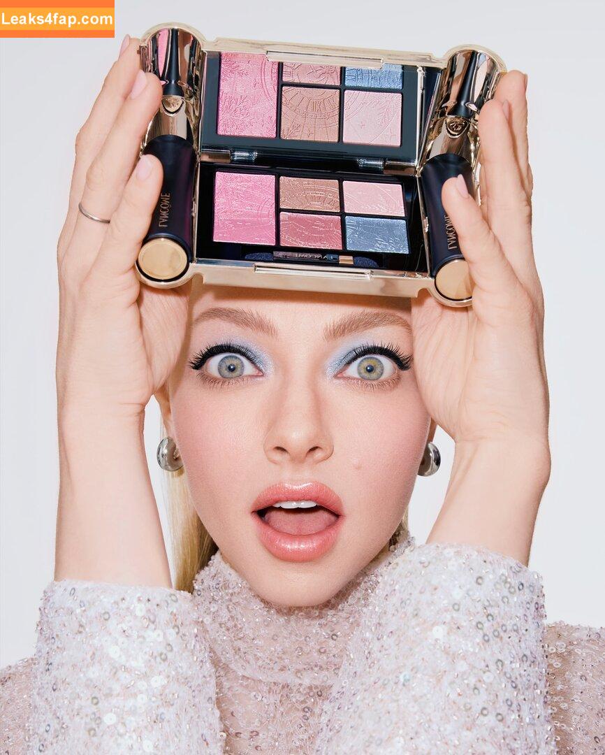 Amanda Seyfried / AmandaSeyfried / mingey слитое фото фото #0772